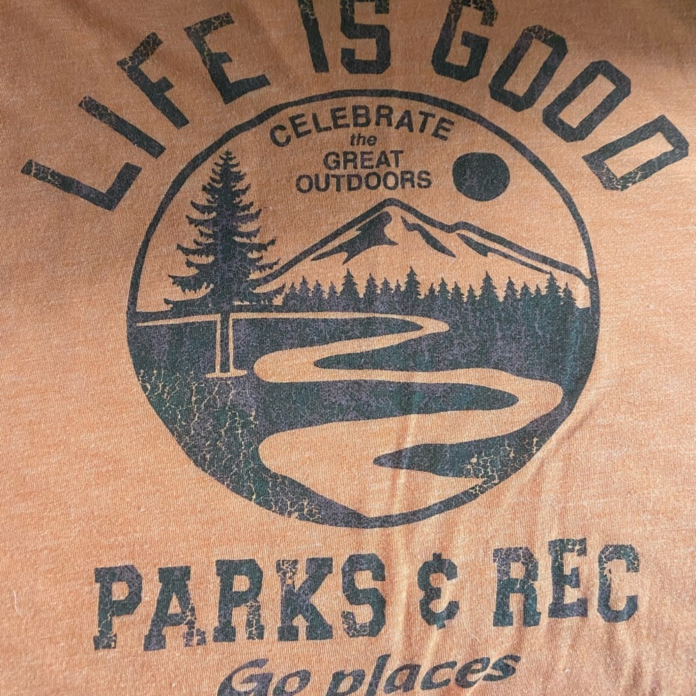 Mens XXL Life is Good tshirt